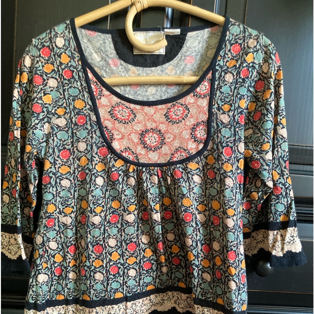 Guinevere by Anthropologie cotton sweater.